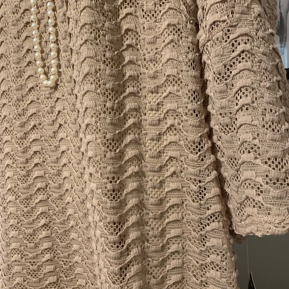 ❤️SOLD ❤️Sharagano} NWT Textured Lace Dress | Plus - Picture 4 of 8